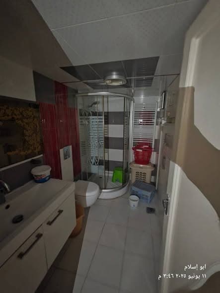 شقة 5 غرف 1 صالات 220م² طابق 1 للبيع