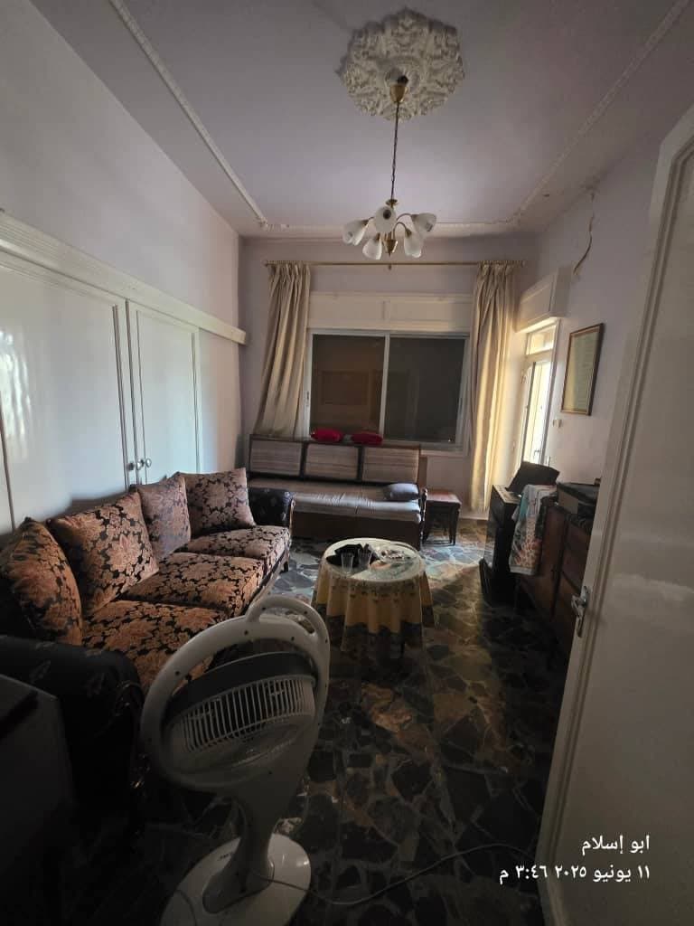 شقة 5 غرف 1 صالات 220م² طابق 1 للبيع