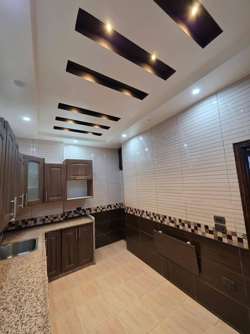 شقة 3 غرف 1 صالات 130م² طابق 3 للبيع