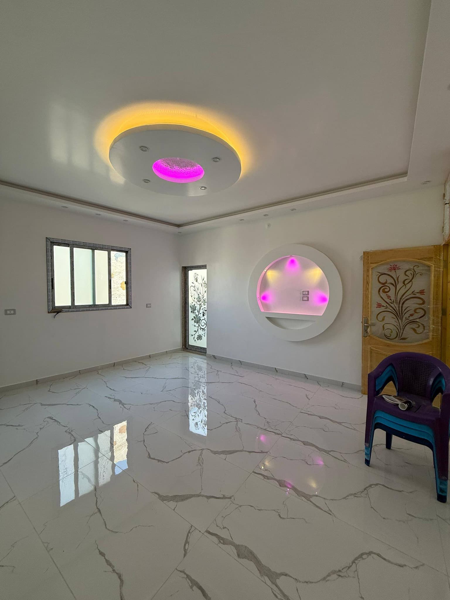 شقة 3 غرف 1 صالات 135م² طابق 1 للبيع