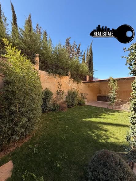 شقة 2 غرف 1 صالات 90م² أرضي مع فرش للبيع