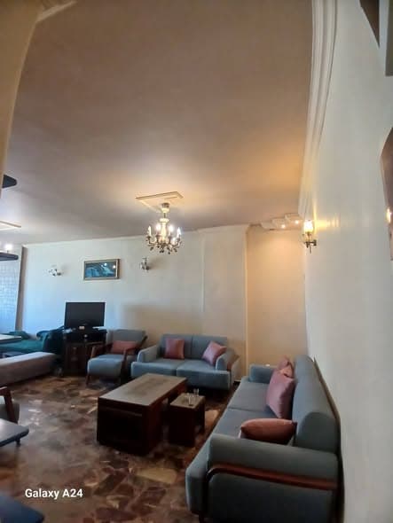 شقة 2 غرف 1 صالات 150م² طابق 10 مع فرش للإيجار