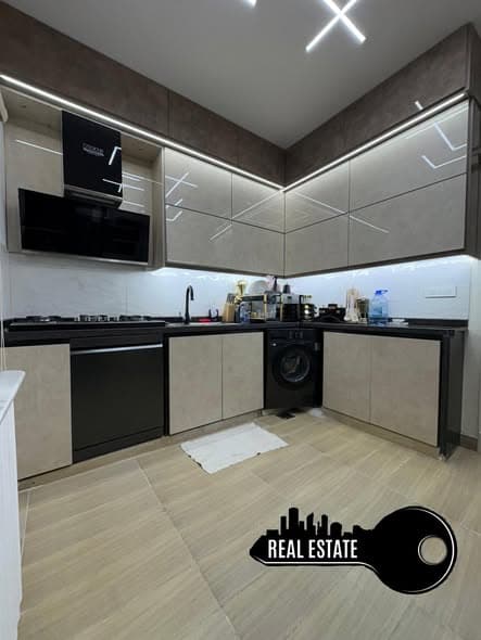 شقة 3 غرف 1 صالات 160م² طابق 3 مع فرش للبيع