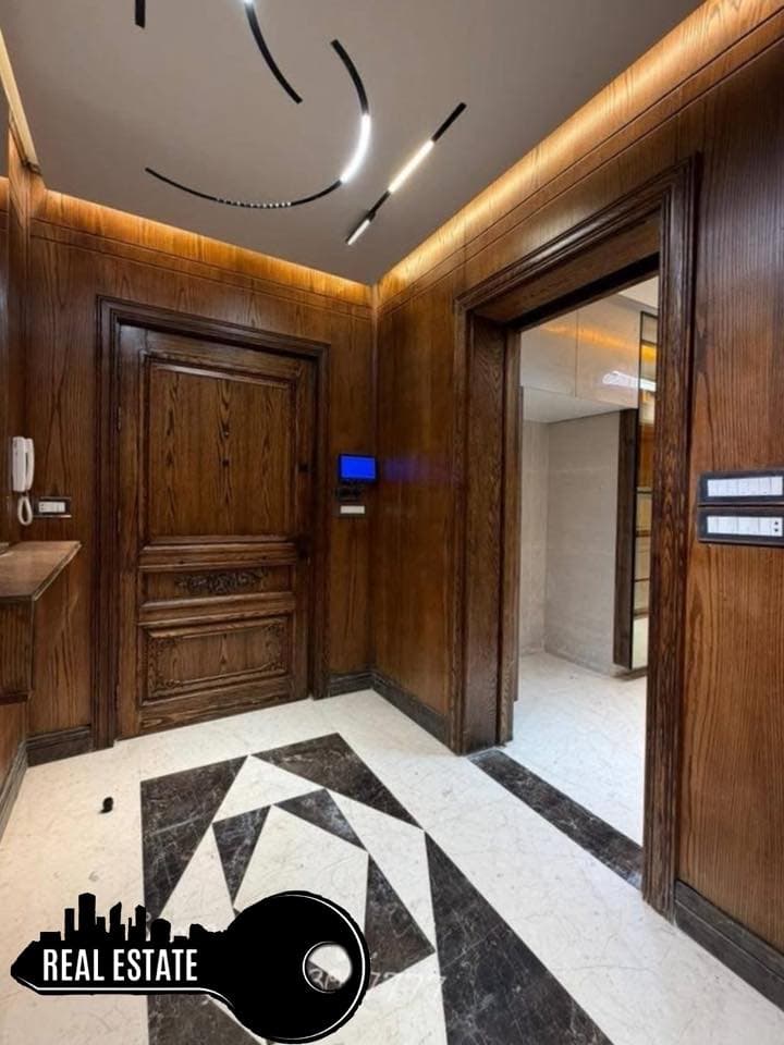 شقة 4 غرف 2 صالات 160م² طابق 3 للبيع