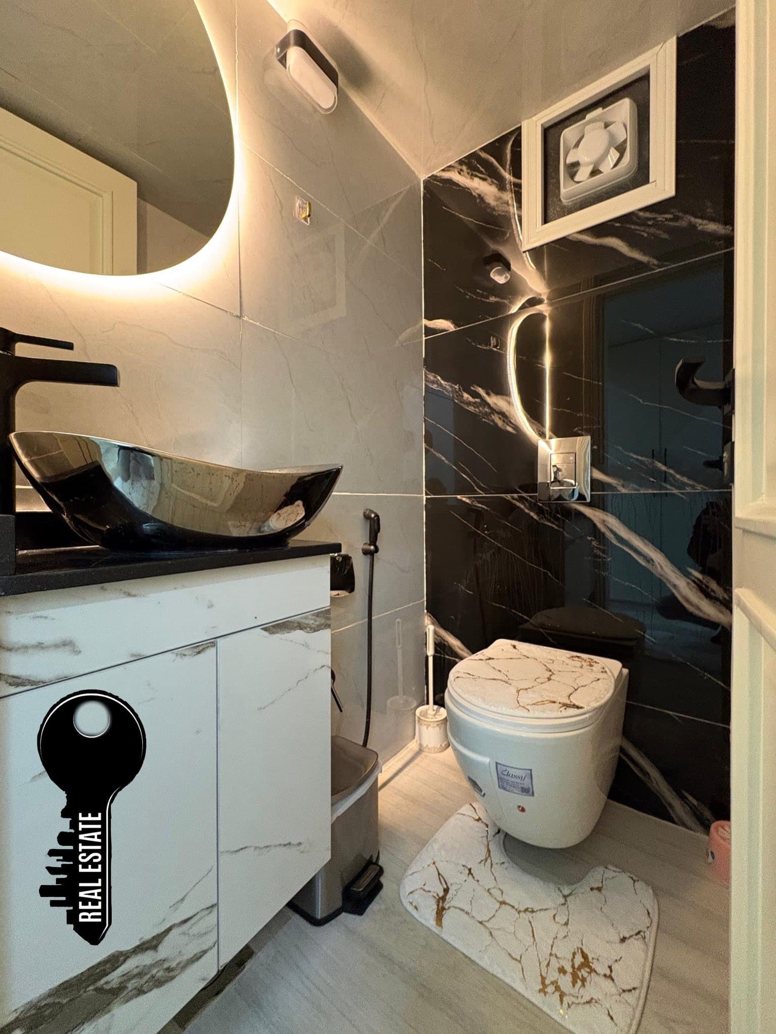 شقة 3 غرف 1 صالات 160م² طابق 3 مع فرش للبيع