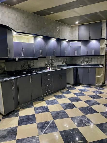 شقة 3 غرف 1 صالات 135م² طابق 2 للبيع