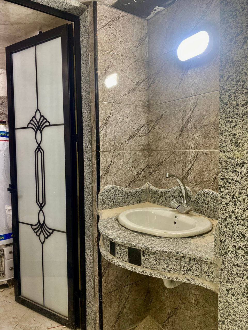 شقة 2 غرف 1 صالات 70م² طابق 1 للبيع