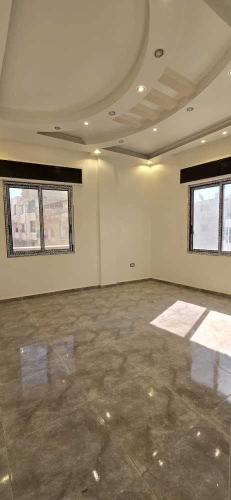 شقة 4 غرف 1 صالات 120م² طابق 3 للبيع