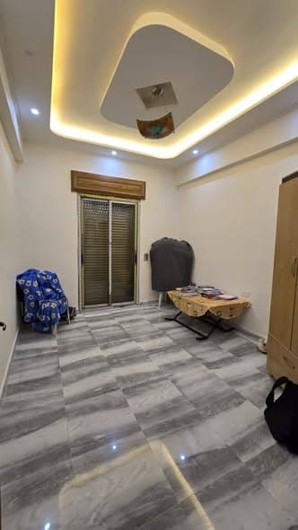 شقة 5 غرف 1 صالات طابق 4 للبيع