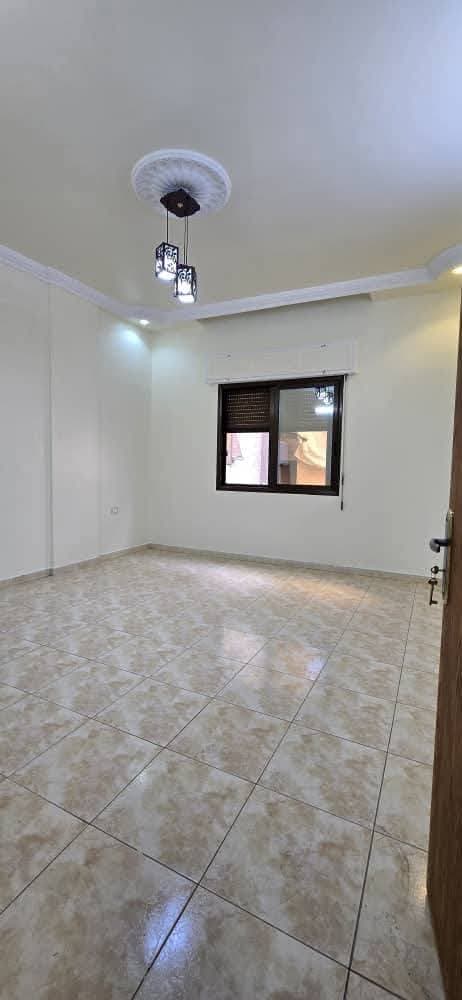 شقة 2 غرف 1 صالات 80م² طابق 3 للبيع