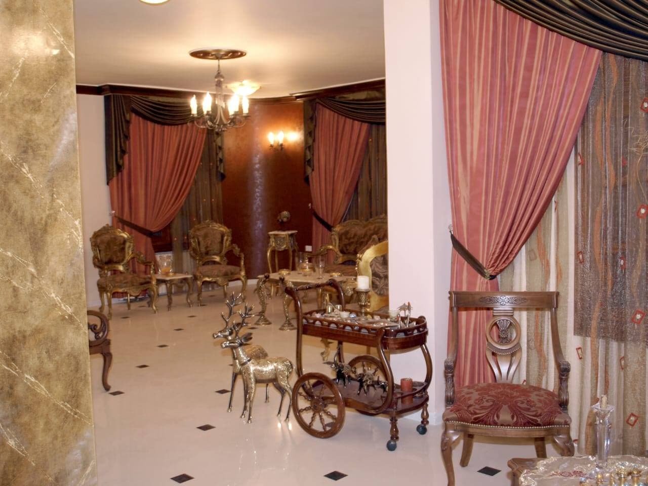 فيلا 22 غرف 8 صالات 6753م² طابق 4 للبيع