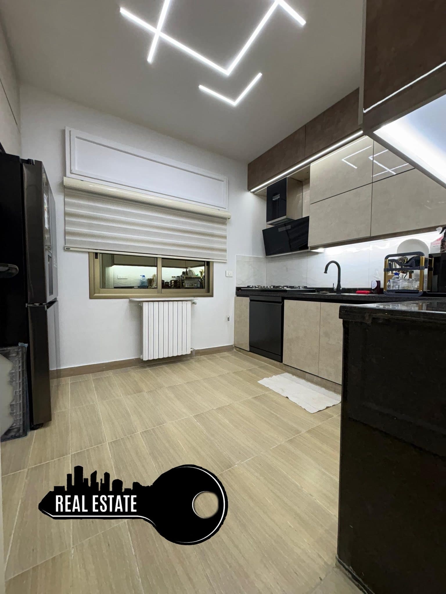 شقة 3 غرف 1 صالات 160م² طابق 3 مع فرش للبيع