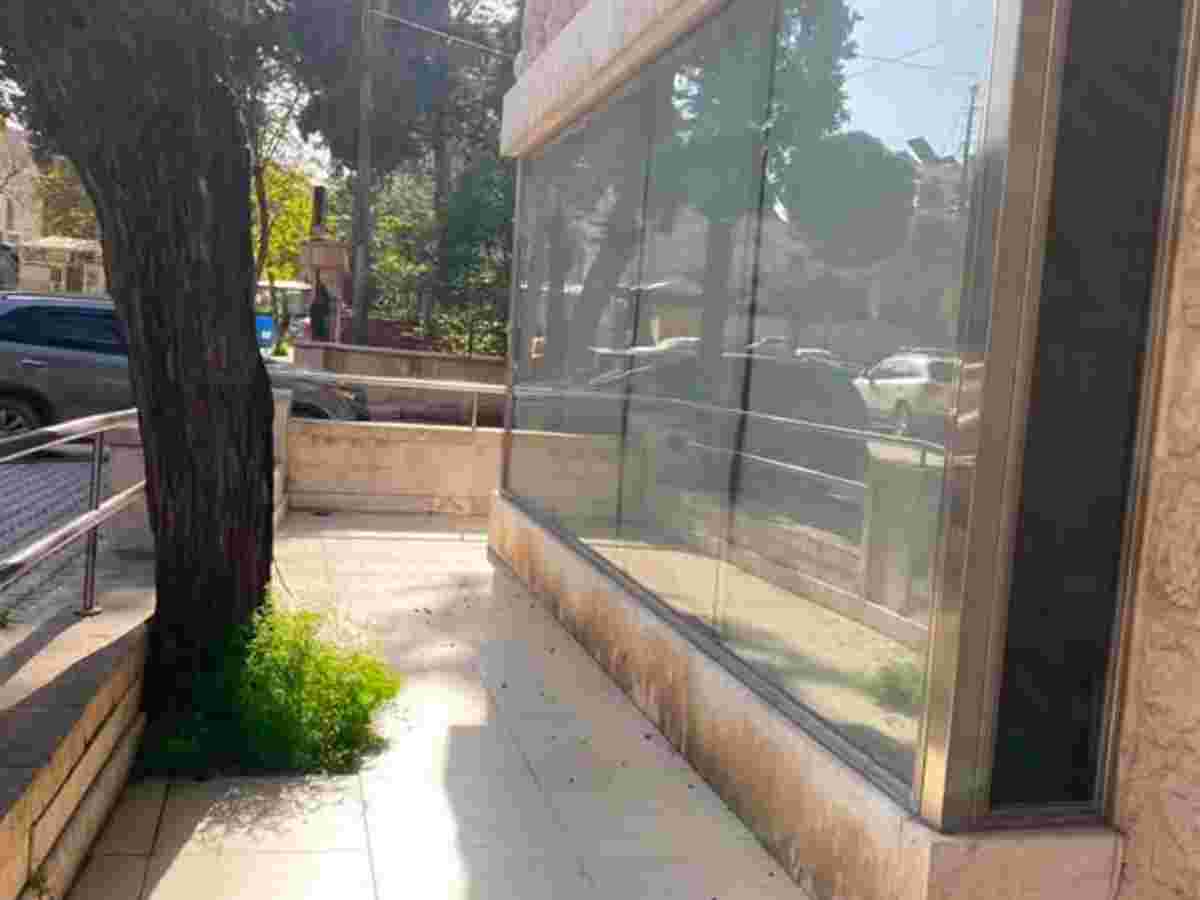 صالة 200م² للإيجار