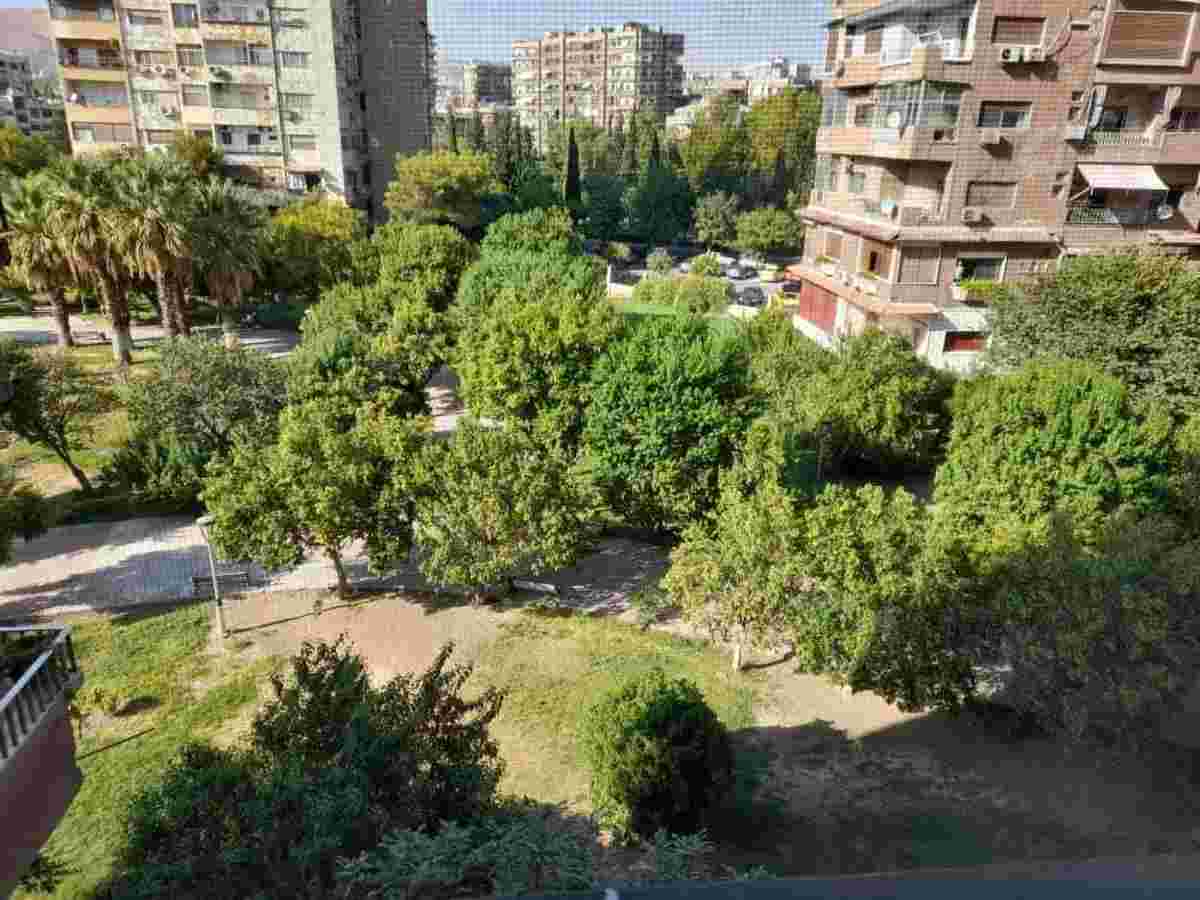 شقة 3 غرف 1 صالات 170م² طابق 4 للإيجار