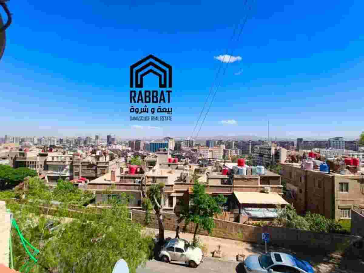 شقة 2 غرف 100م² طابق 1 مع فرش للإيجار
