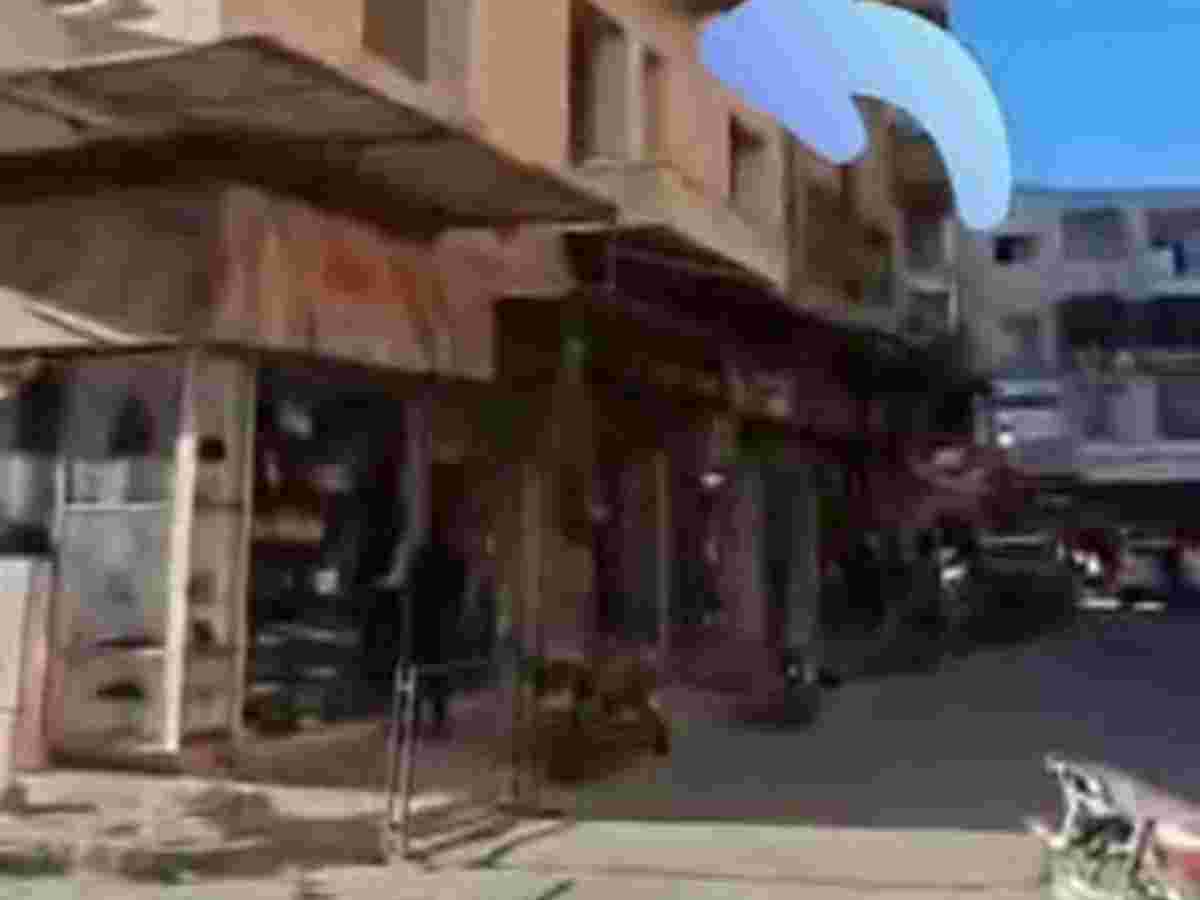 محل 220م² للبيع
