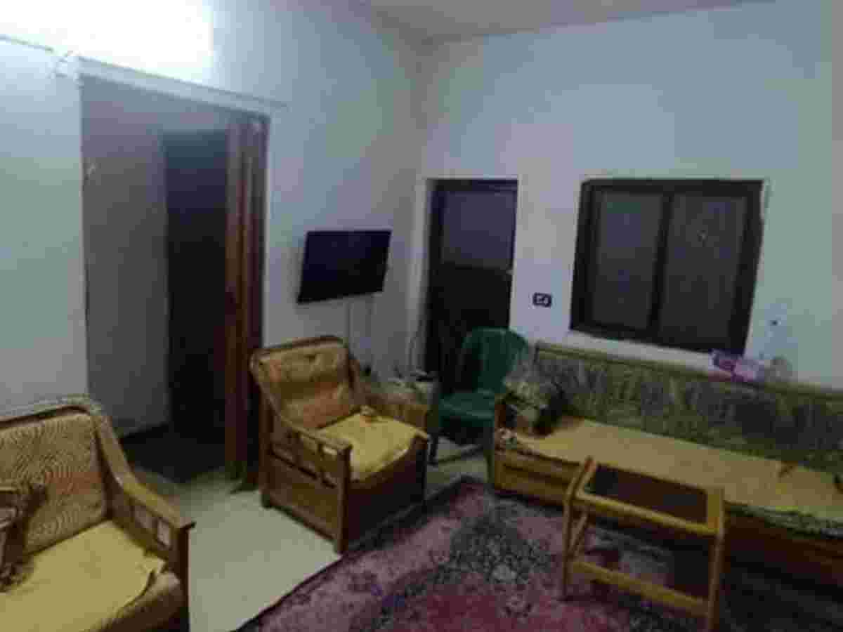 شقة 2 غرف 1 صالات طابق 2 مع فرش للإيجار