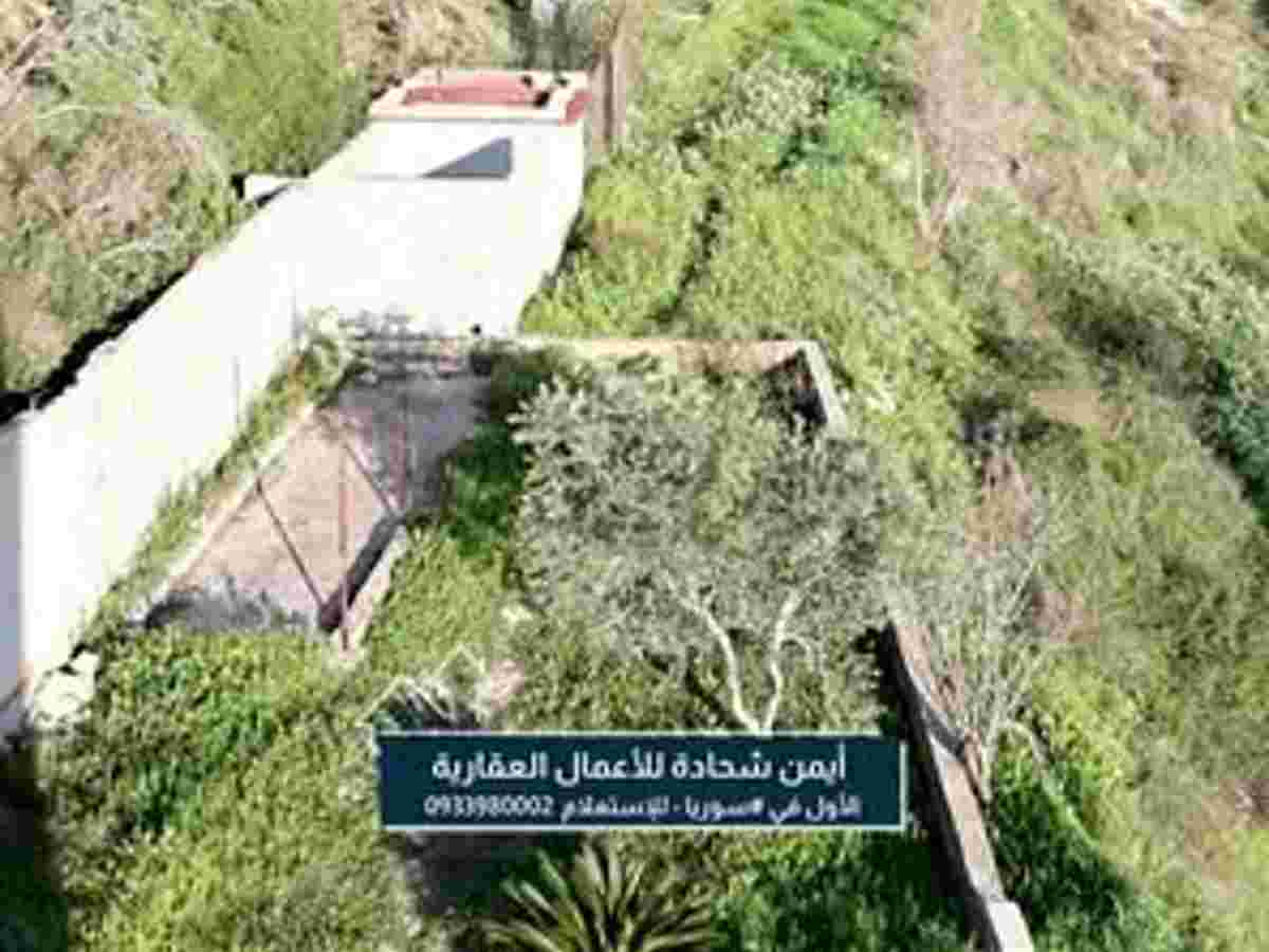 مزرعة 2 غرف 200م² للبيع
