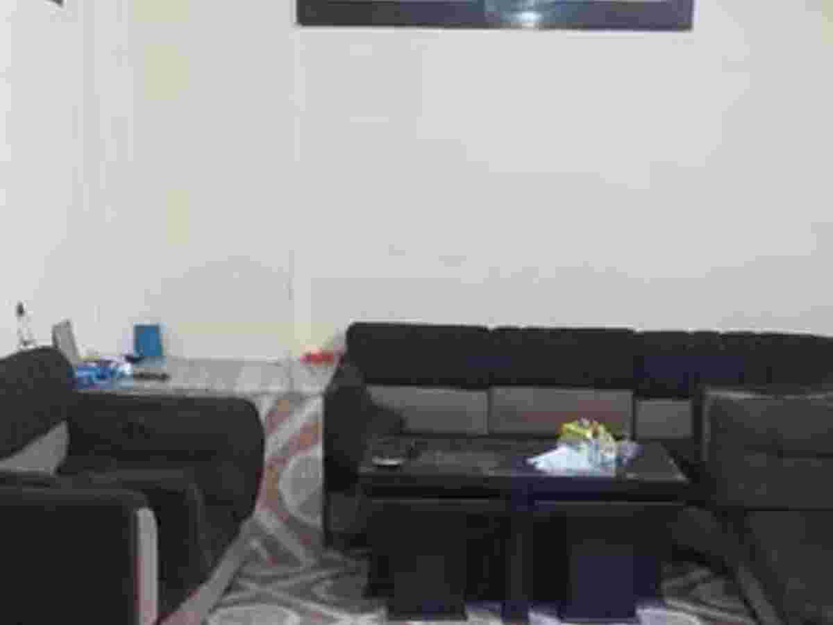 شقة 2 غرف 1 صالات مع فرش للإيجار