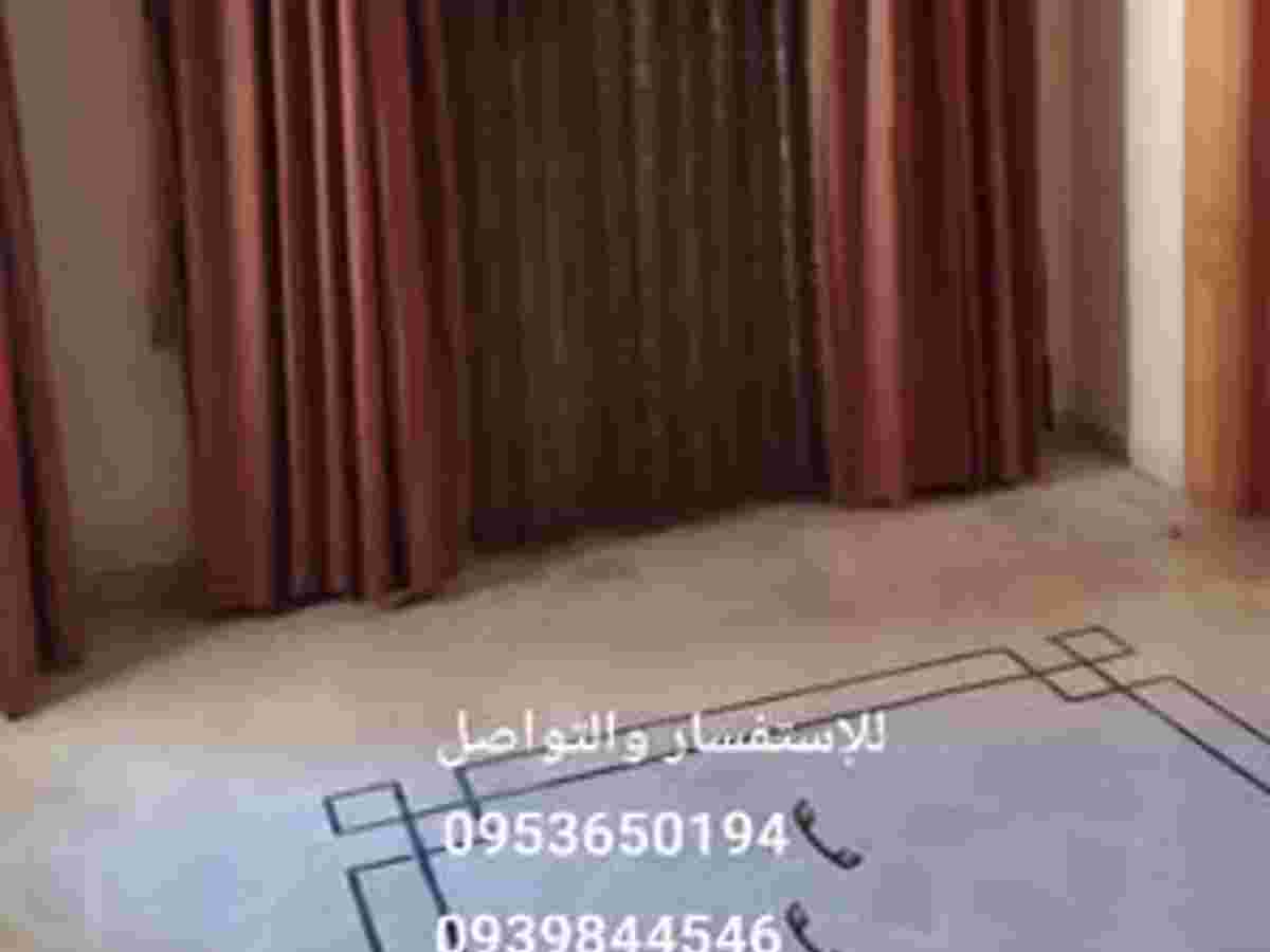 شقة 6 غرف طابق 3 للبيع