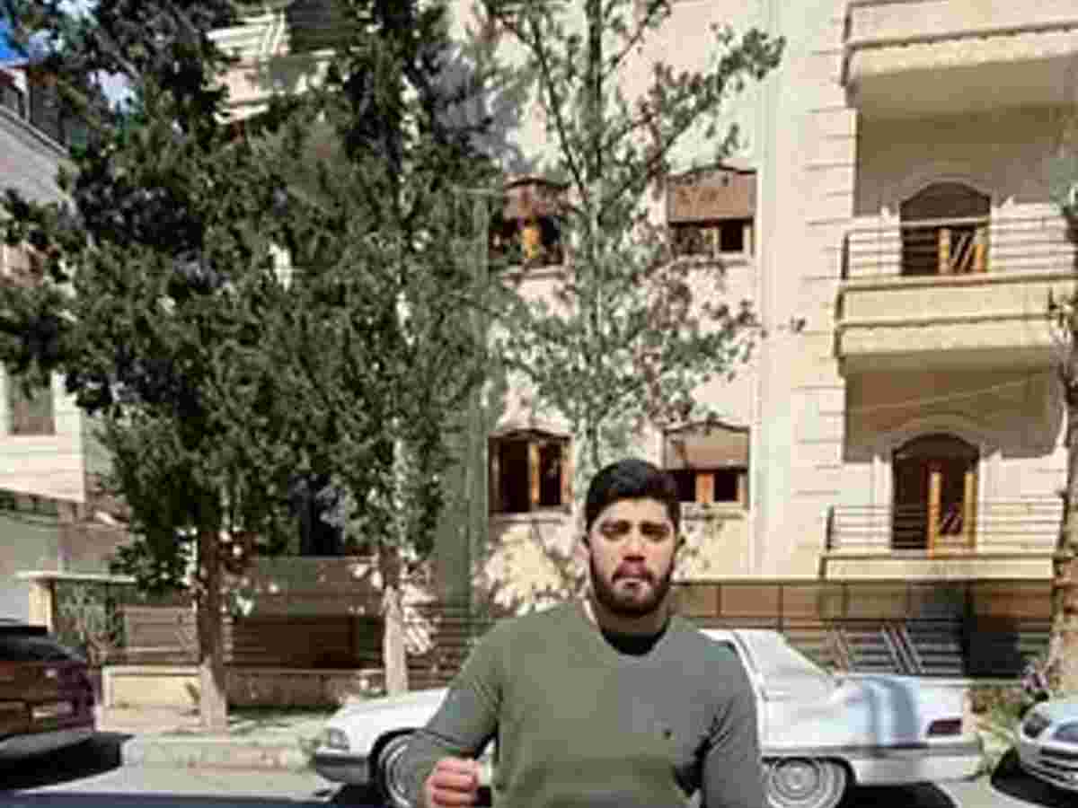 شقة 4 غرف طابق 3 للبيع