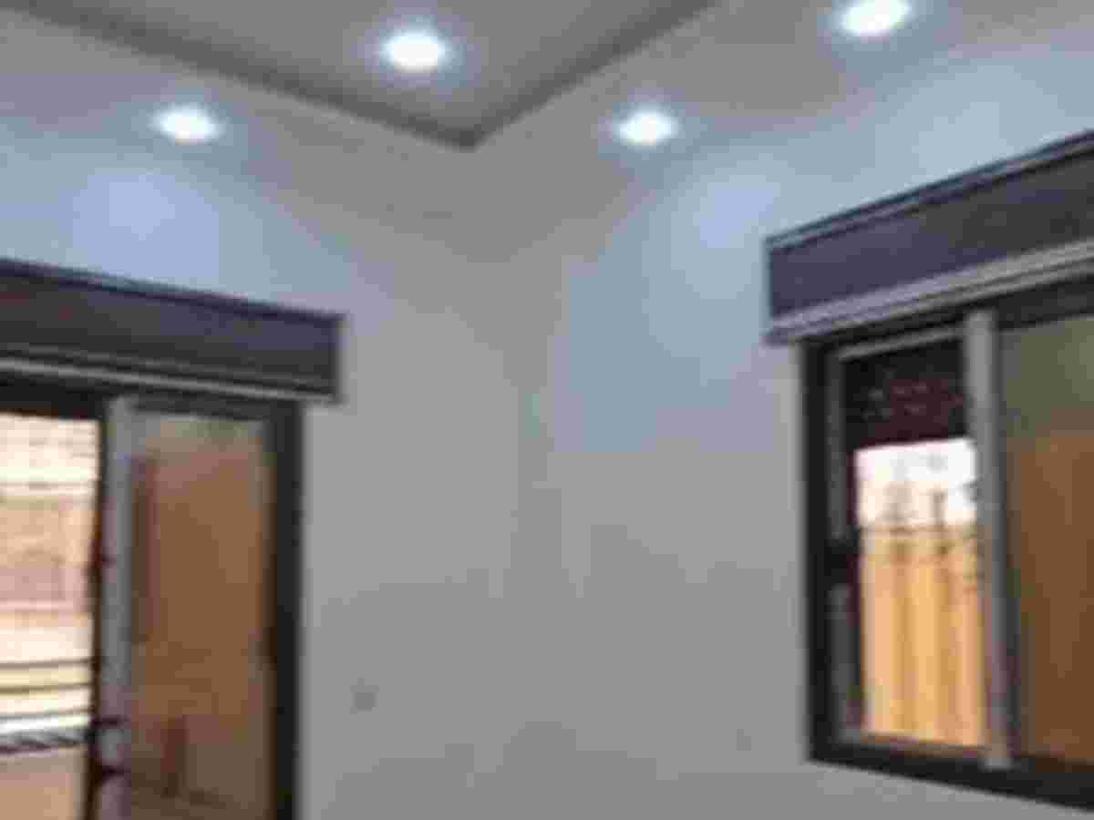 شقة 5 غرف طابق 1 للبيع