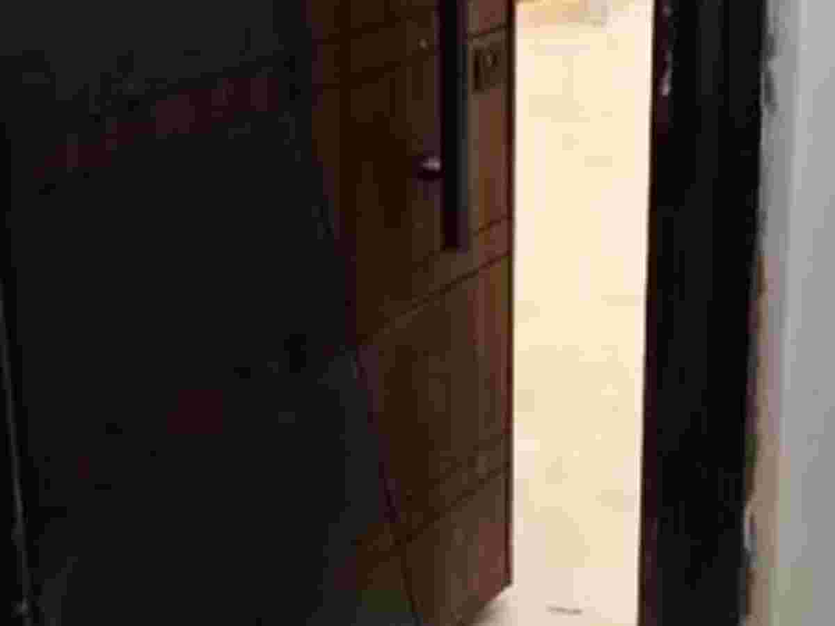 شقة 2 غرف 1 صالات 100م² طابق 3 للبيع