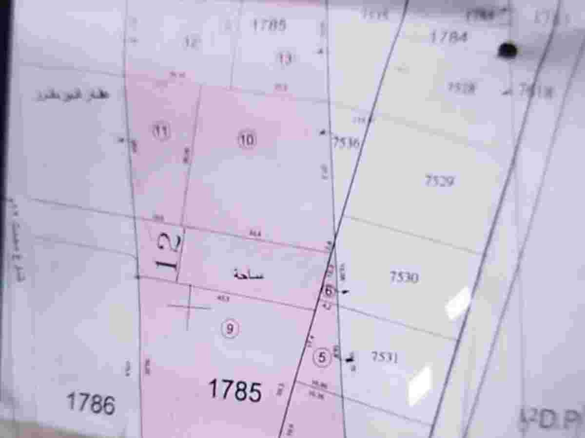 أرض 1040م² للبيع