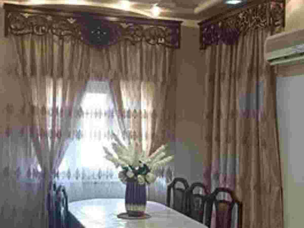 شقة 6 غرف طابق 3 للإيجار