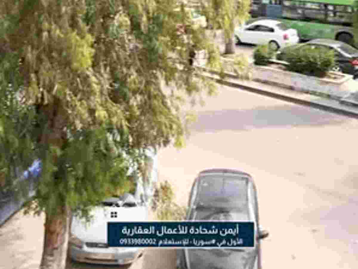 مكتب 2 غرف 62م² طابق 2 للبيع