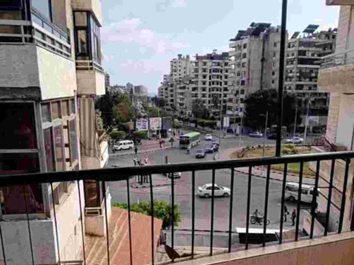شقة 2 غرف 1 صالات 135م² طابق 4 للبيع