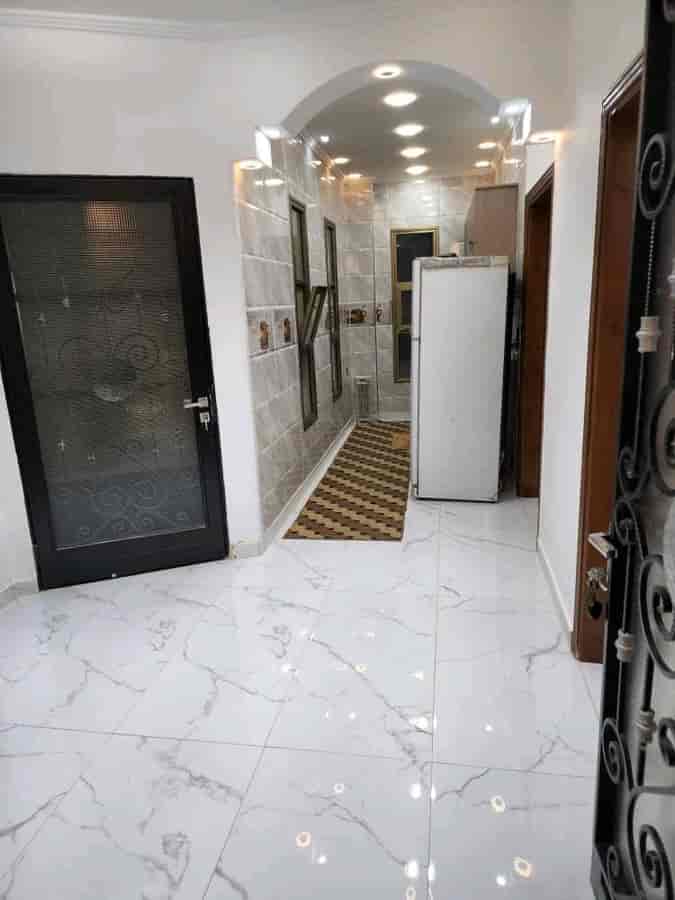 فيلا 6 غرف 2 صالات 300م² مع فرش للبيع