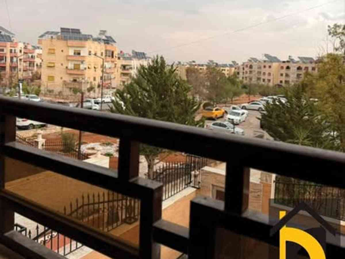 شقة 3 غرف 1 صالات 130م² طابق 1 مع فرش للبيع