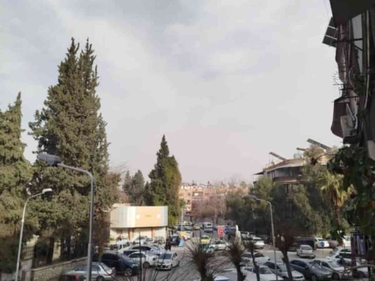 شقة 5 غرف 145م² طابق 1 للبيع