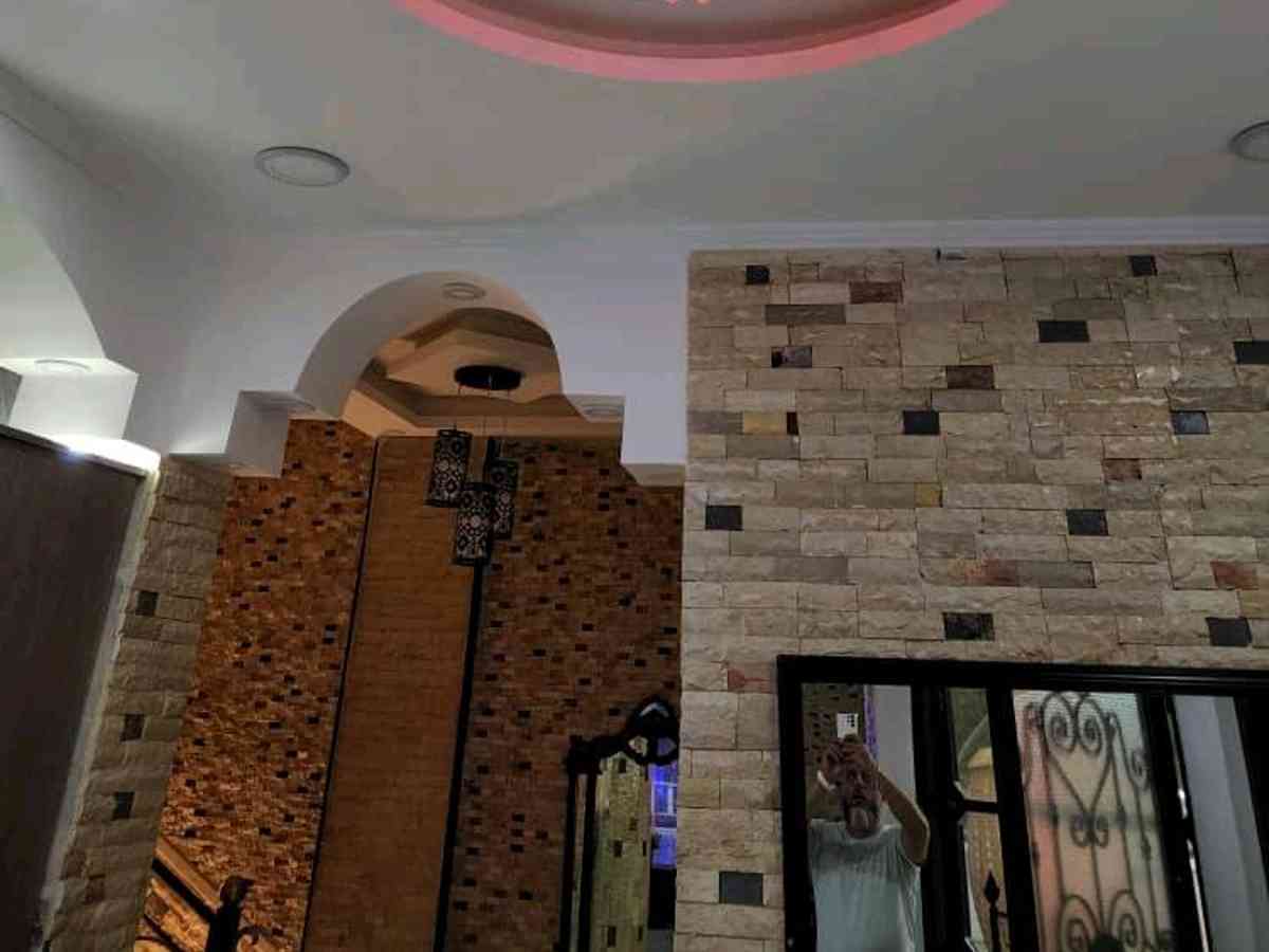 فيلا 6 غرف 2 صالات 300م² مع فرش للبيع