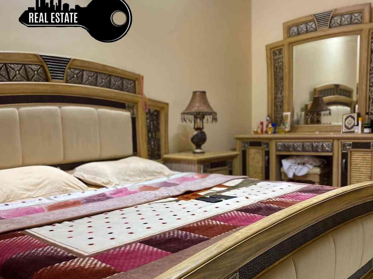 شقة 3 غرف 2 صالات 240م² طابق 2 للبيع