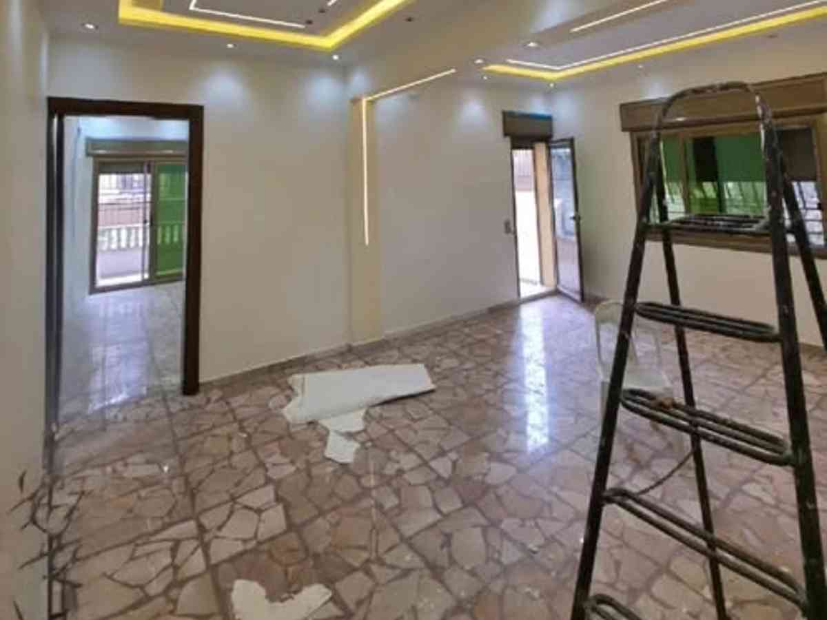 شقة 4 غرف 1 صالات طابق 1 للإيجار