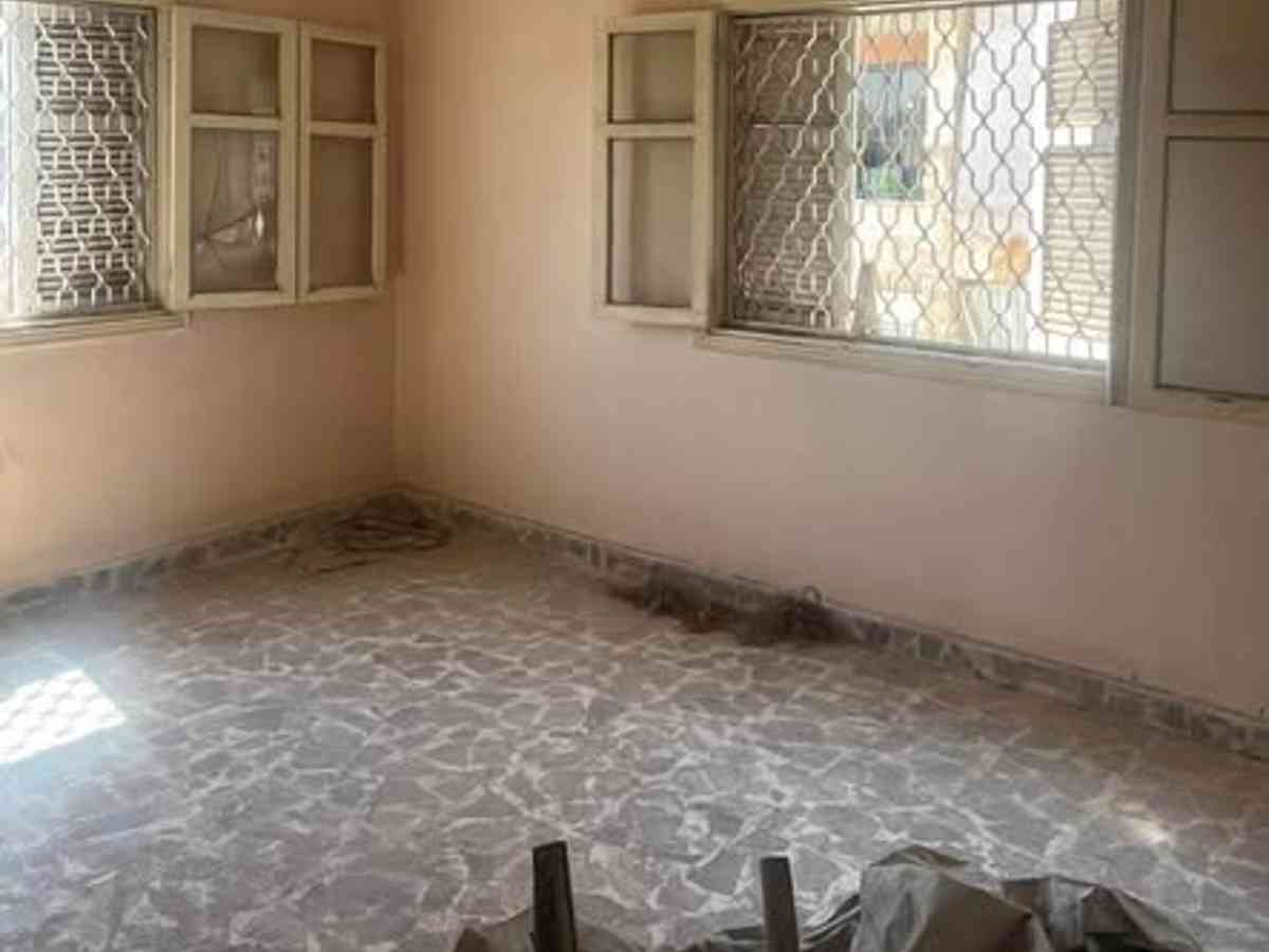 شقة 4 غرف 160م² طابق 2 للإيجار