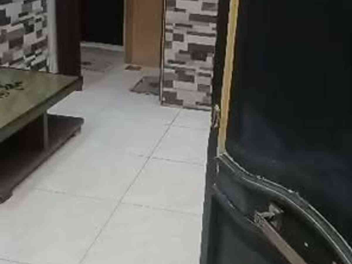 شقة 1 غرف 1 صالات طابق 3 للبيع