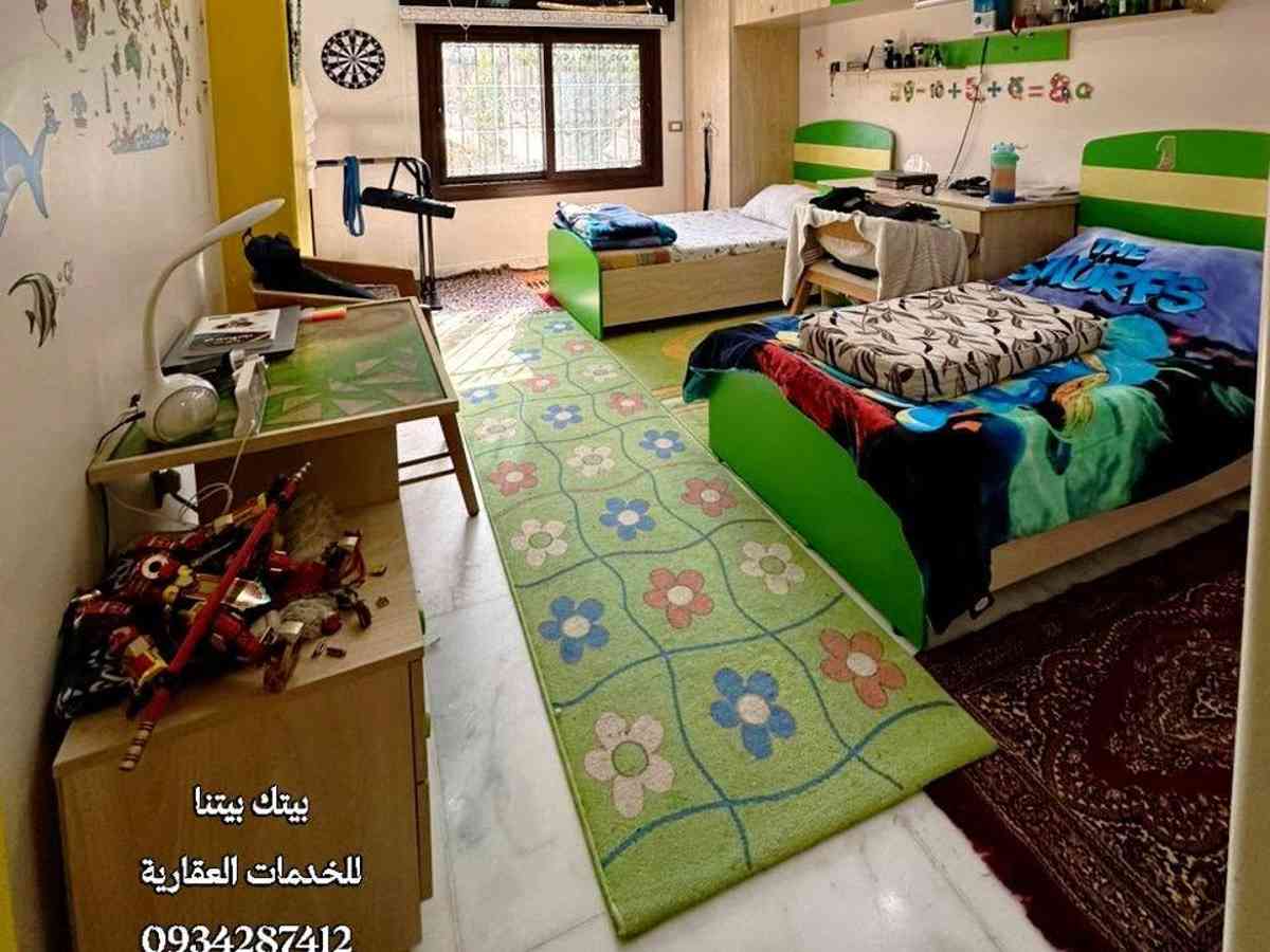 شقة 3 غرف 2 صالات 190م² طابق 1 للبيع