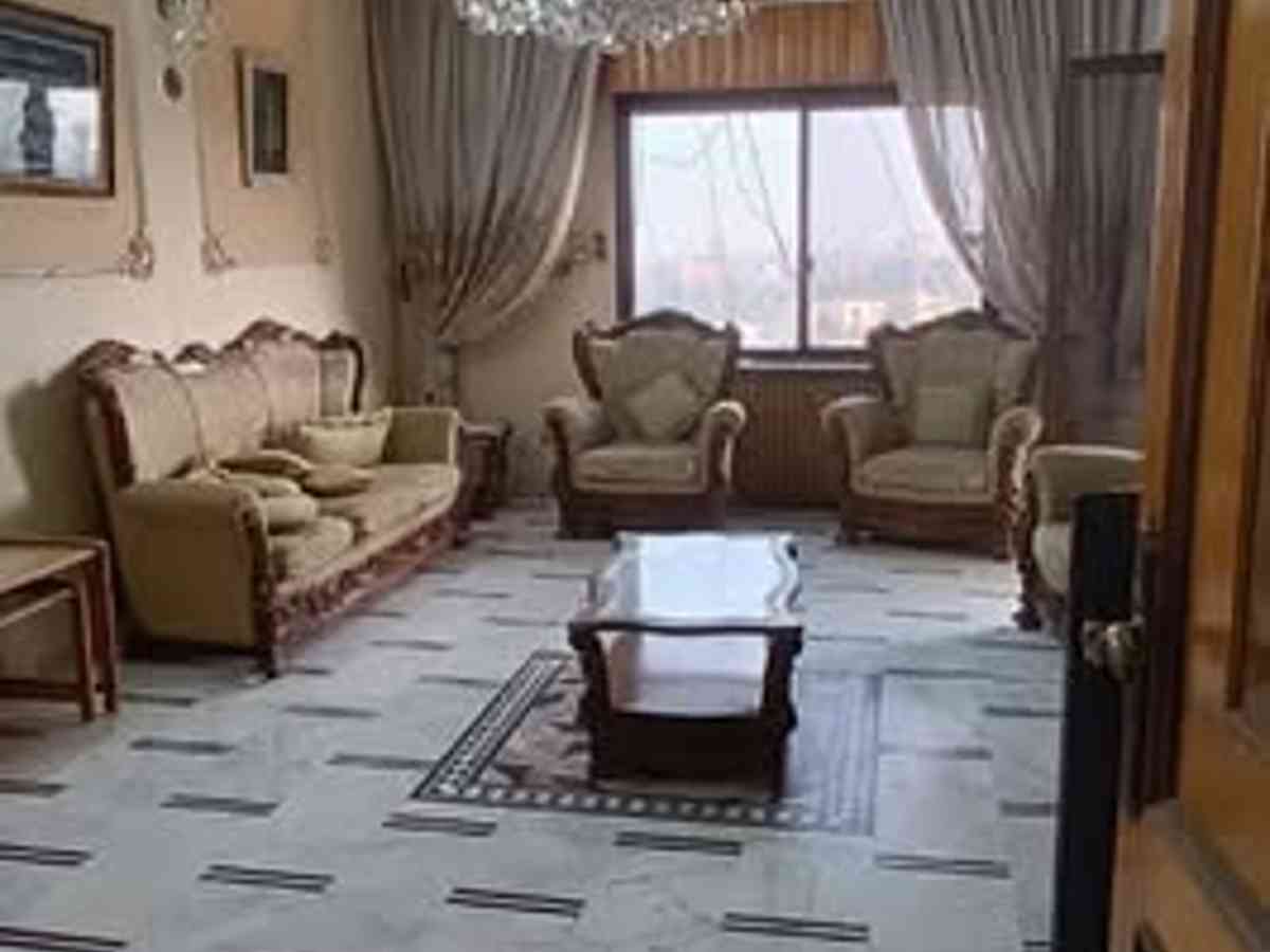 شقة 6 غرف 1 صالات 235م² طابق 9 للبيع