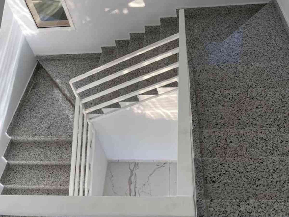فيلا 5 غرف 1 صالات مع فرش للإيجار اليومي