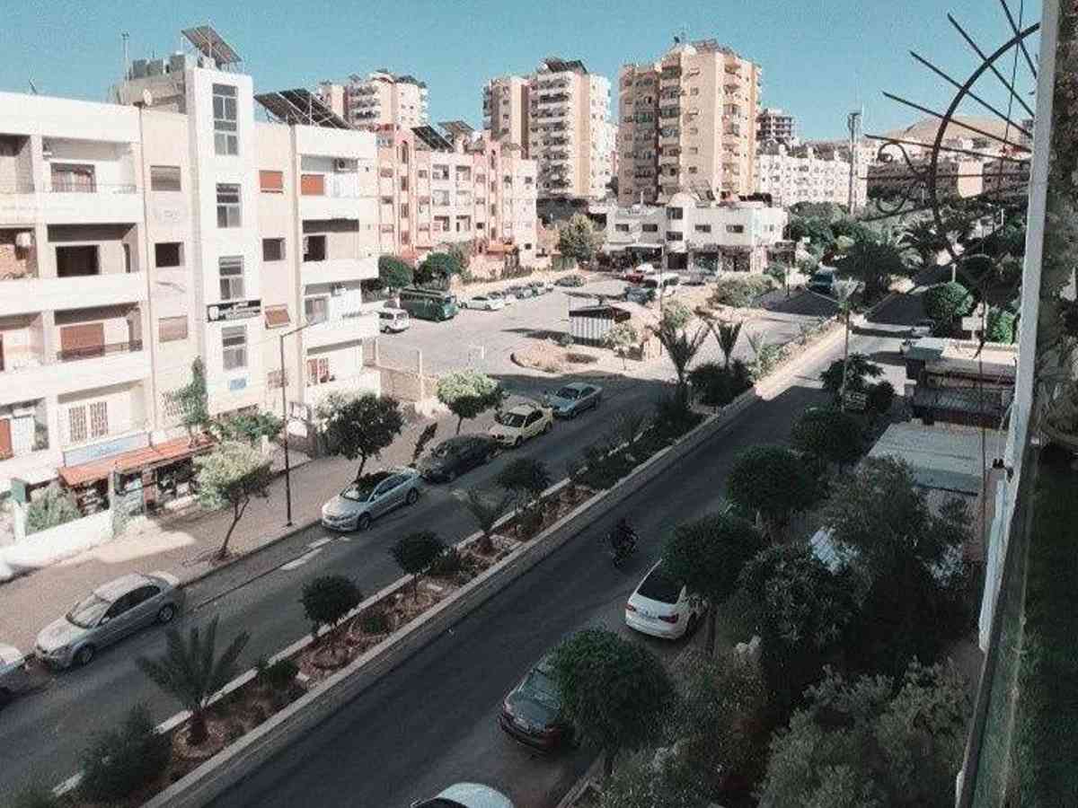 شقة 2 غرف 1 صالات 80م² طابق 3 مع فرش للبيع