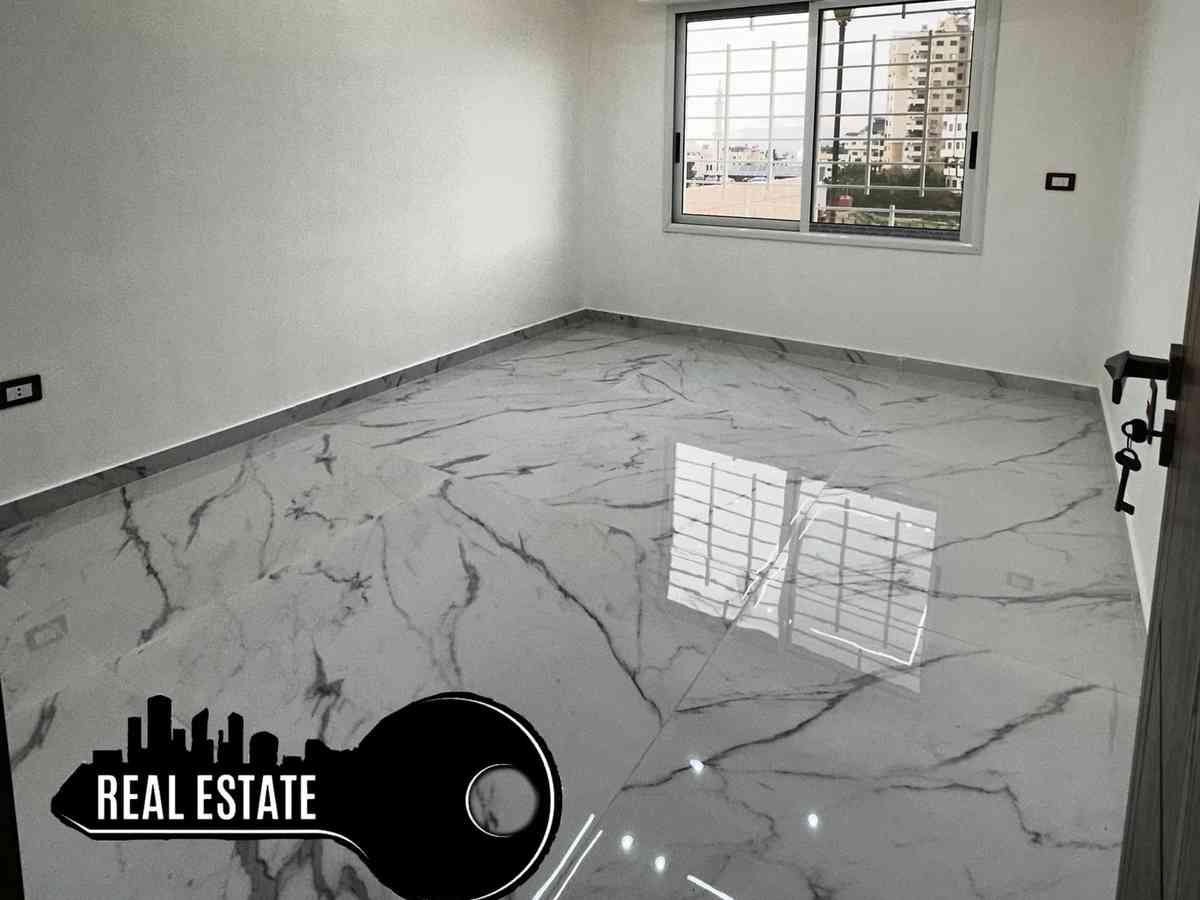 شقة 2 غرف 1 صالات 100م² للبيع