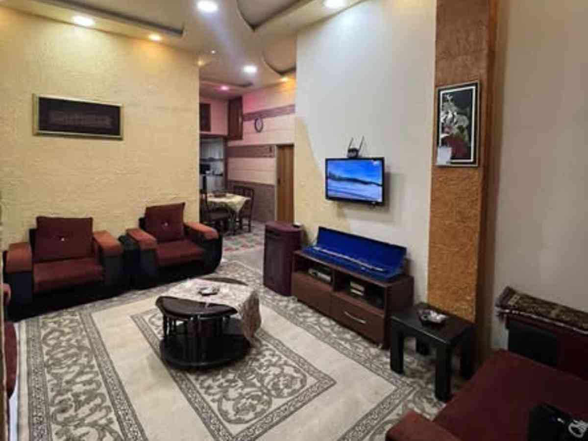 شقة 3 غرف 1 صالات مع فرش للإيجار