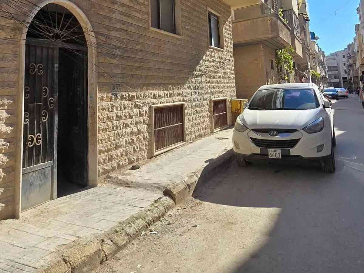شقة 2 غرف طابق 1 للبيع