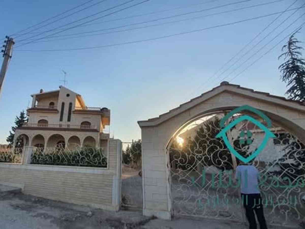 فيلا للبيع