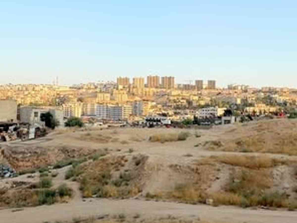 شقة 3 غرف 1 صالات للبيع