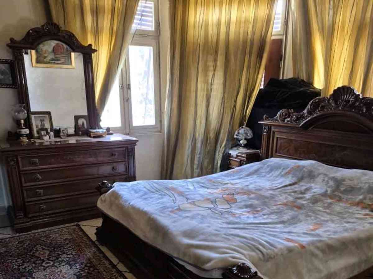 شقة 3 غرف 3 صالات 300م² طابق 1 للبيع