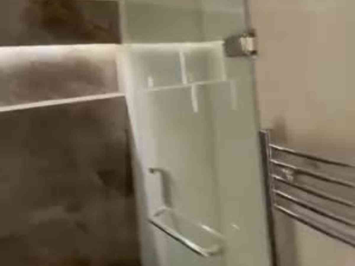 شقة 6 غرف 370م² طابق 3 للبيع